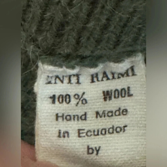 Inti Haimi Nordic Wool button front cardigan peasant handmade in Ecuador - Picture 10 of 15